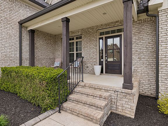 3rd image of 7005 Salmon Run