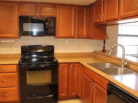 3rd image of 39650 Us Highway 19 N APT 581