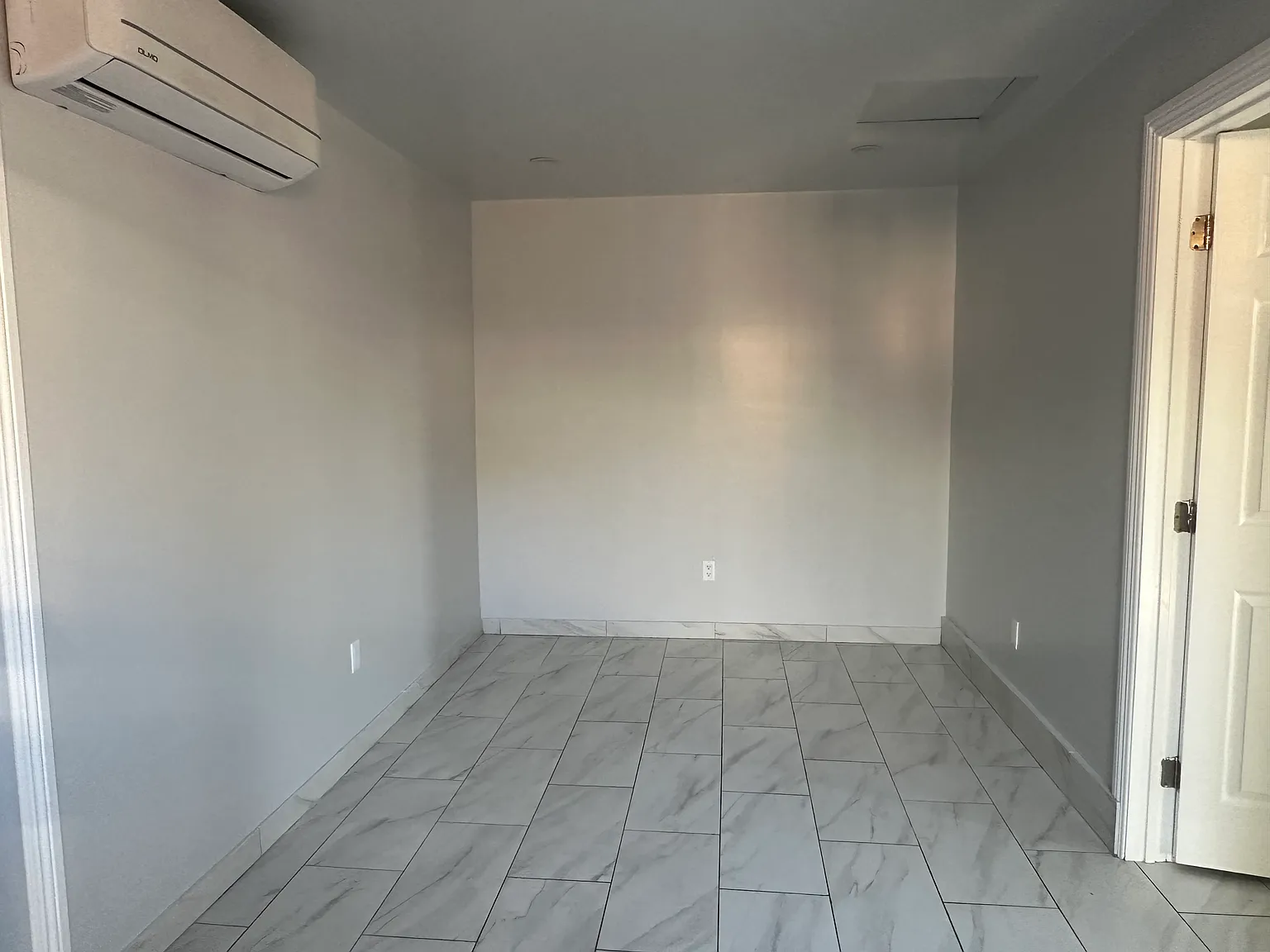 1 bed, 450 sqft, $1,800 — Photo 4