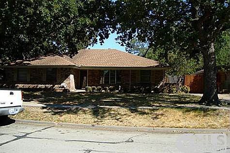1st image of 1927 Briarwood Ln