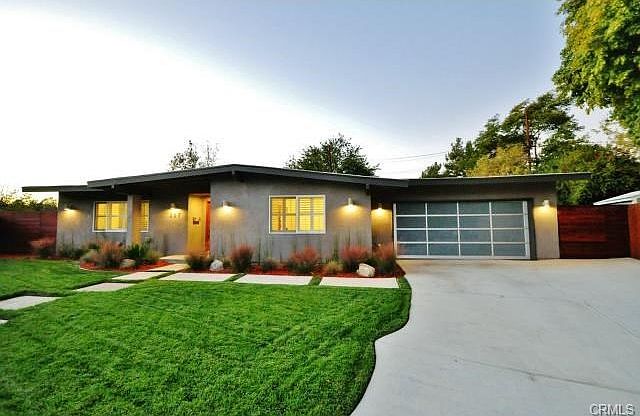 1st image of 267 Hartt Pl