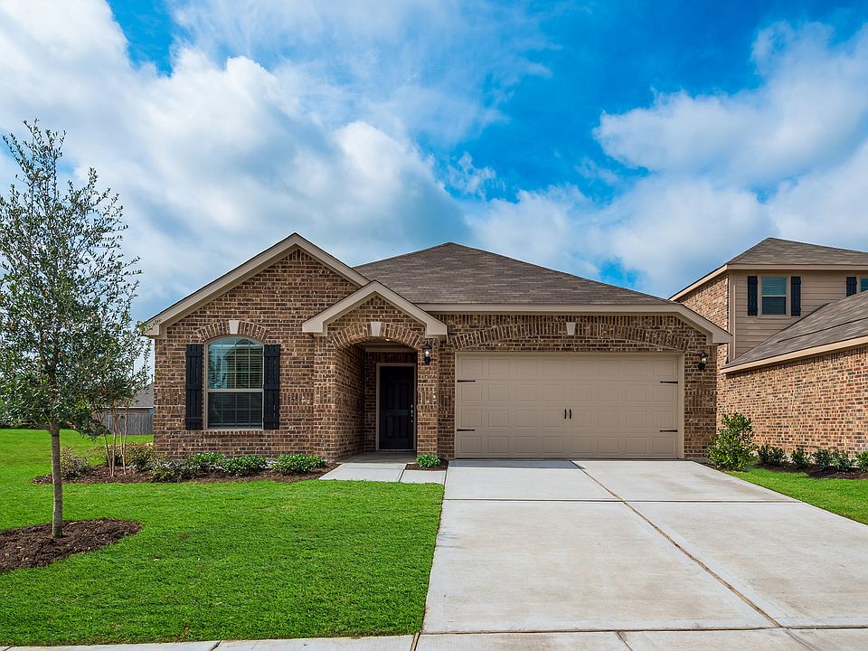 The Topeka is a stunning one-story plan at Willowwood