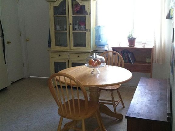 4th image of 1218 Yellowhammer Dr