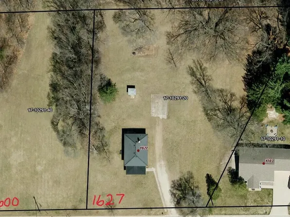 1627 St Cloud STREET, La Crosse, WI 54603