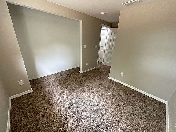 5th image of 2608 E 111th Ave