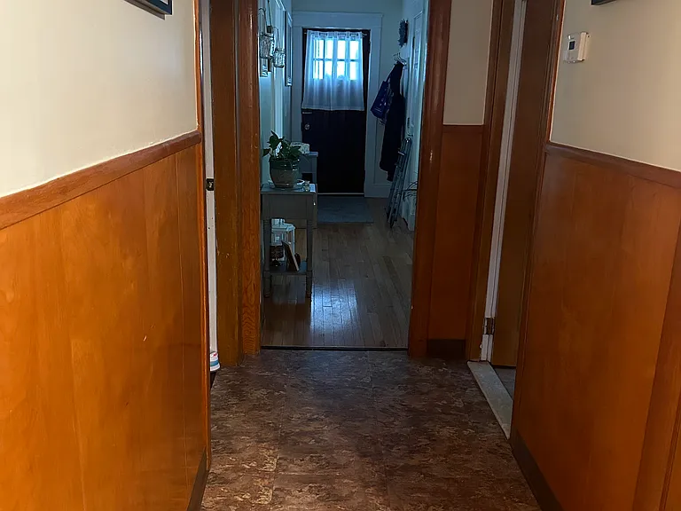 8 Auburn Ave #2 — Photo 5