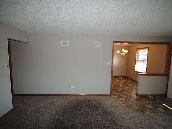 2nd image of 8844 167th St