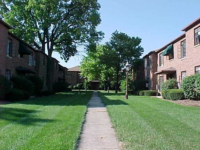 1st image of 1225 King Ave APT 1A
