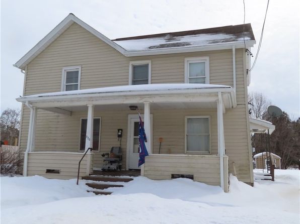 520 Sconondoa St, Oneida, NY 13421