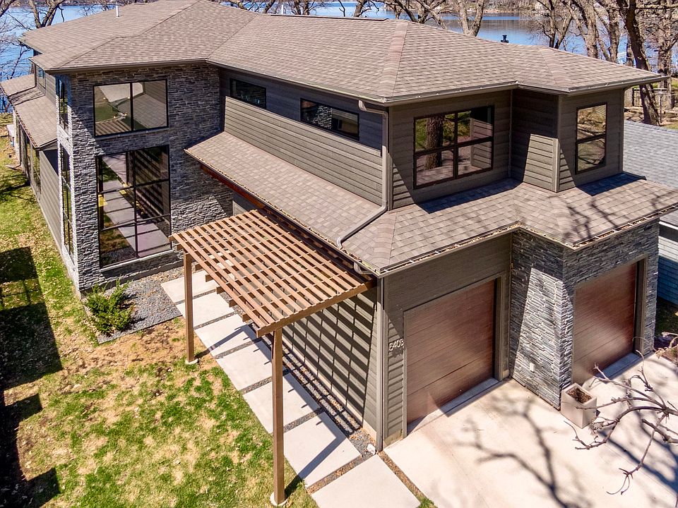1st image of 5403 Lake Shore Dr