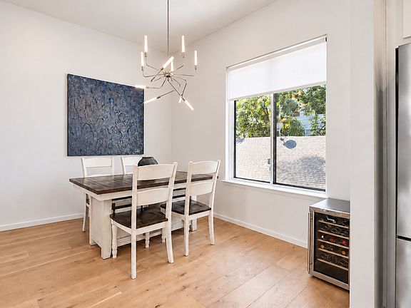 5th image of 5923 Hudson St Unit 103