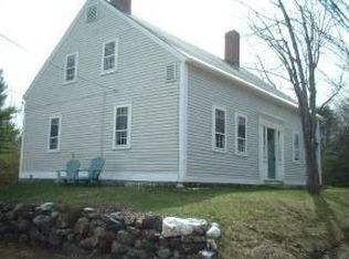 107 Town House Rd, New Hampton, NH 03256