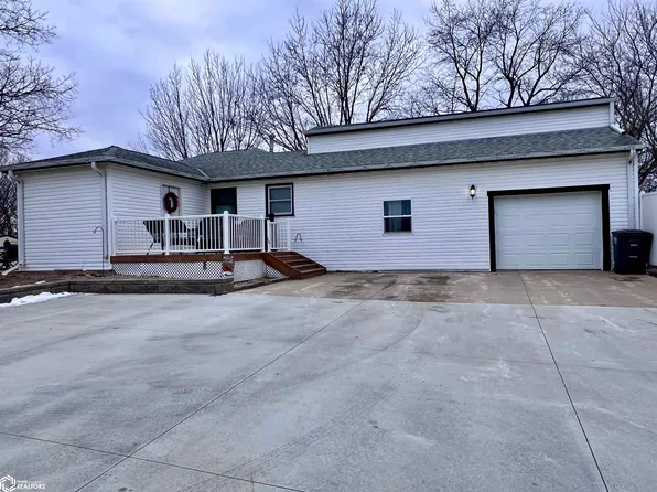 2117 15th Ave, Eldora, IA 50627