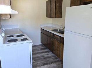 182 Molly St #7, Glendale, OR 97442