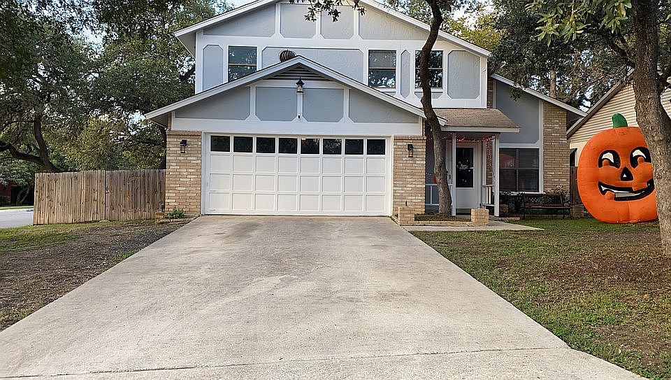 1st image of 9595 Cloverdale