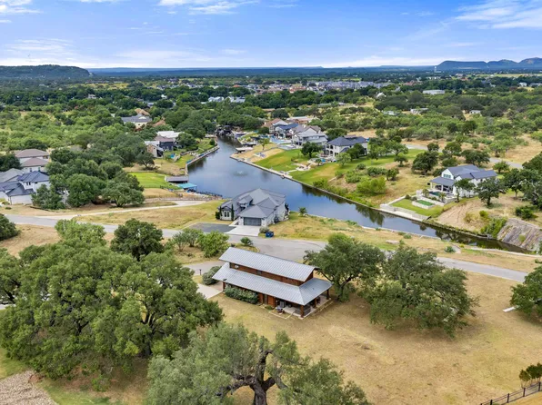 105 Stacia Lane, Kingsland, TX 78639