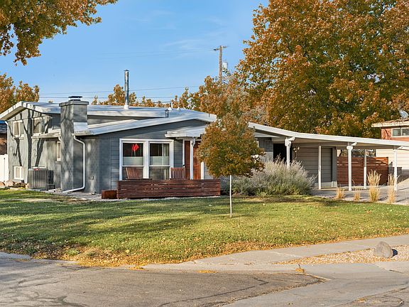 3rd image of 1346 W Phillips Ln
