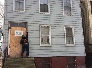 260 2nd St, Albany, NY 12206