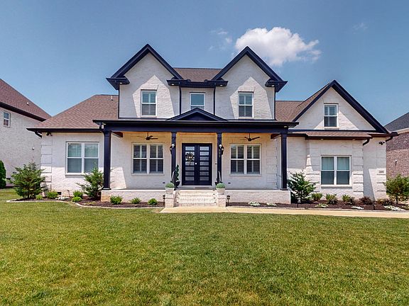 2nd image of 609 Reichert Ct