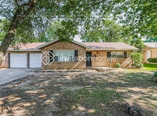 1612 Tyler Ave, Euless, TX 76040