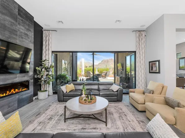 2352 N Estates Cir, Mesa, AZ 85207