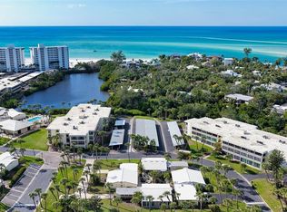 206 Hourglass Way #V-10, Sarasota, FL 34242