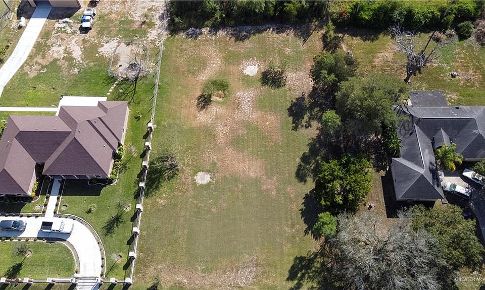 1st image of 7108 Primos Cir