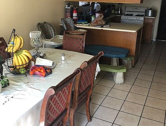 4th image of 12963 Glenoaks Blvd