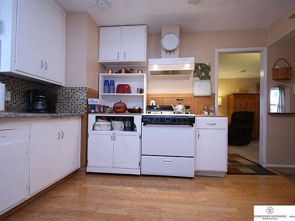 5th image of 6223 J St