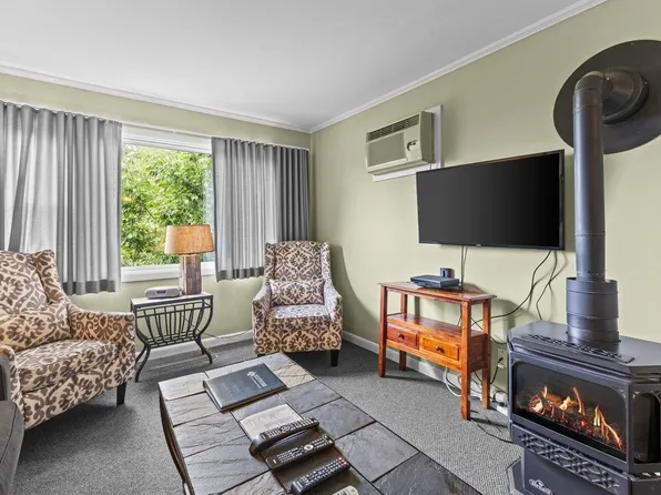 107 Mountainside Drive #F301, Stowe, VT 05672