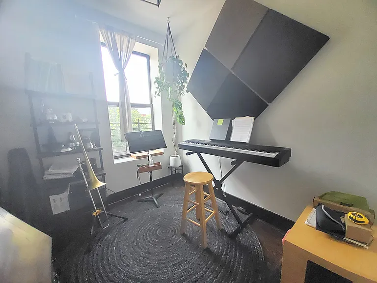 758 Willoughby Ave #3 — Photo 10