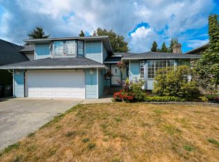 15477 93a Ave, Surrey, BC V3R 9P9