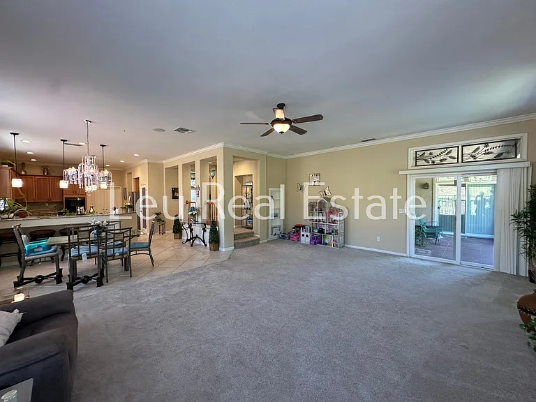 131 Gage Ct — Photo 20