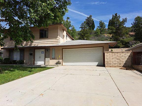 2nd image of 29338 Florabunda Rd