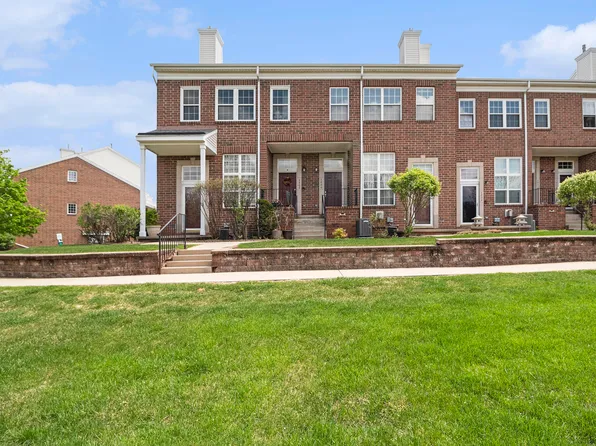 1894 Lindsay Ln, Ann Arbor, MI 48104