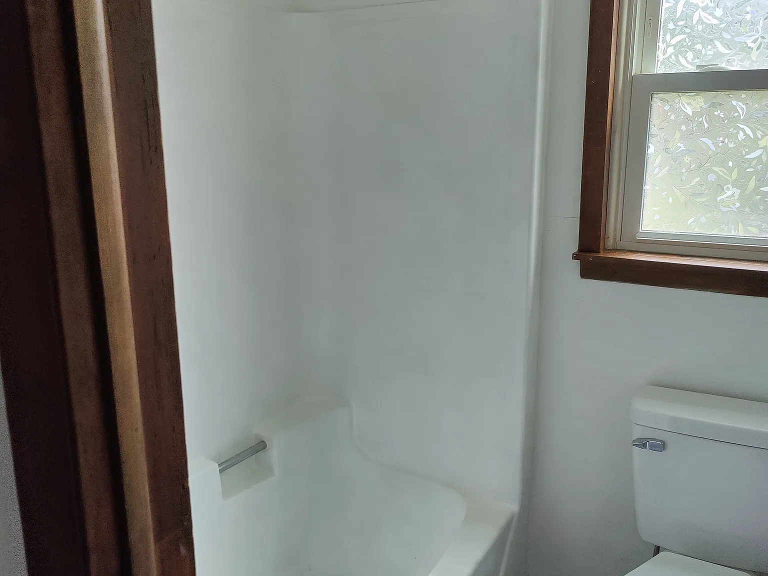 2 bed, 1000 sqft, $1,250 — Photo 3