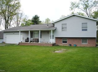 3166 County Line Rd, West Farmington, OH 44491