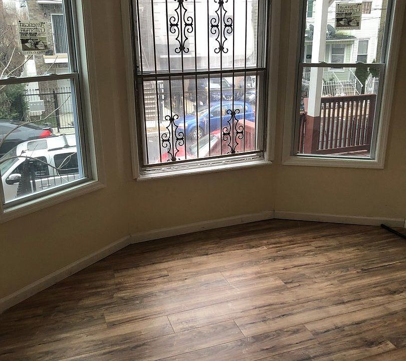1st image of 34 N 7th St #1