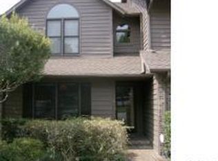 496 Lands End Rd, Fayetteville, NC 28314