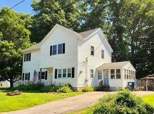 9 Maid Marion St, Oxford, MA 01540