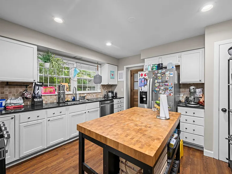 632 N Hickory Ave — Photo 12
