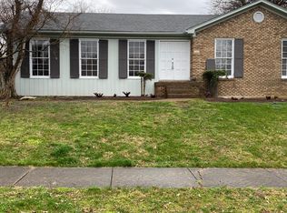 2903 Winterhaven Rd, Louisville, KY 40220