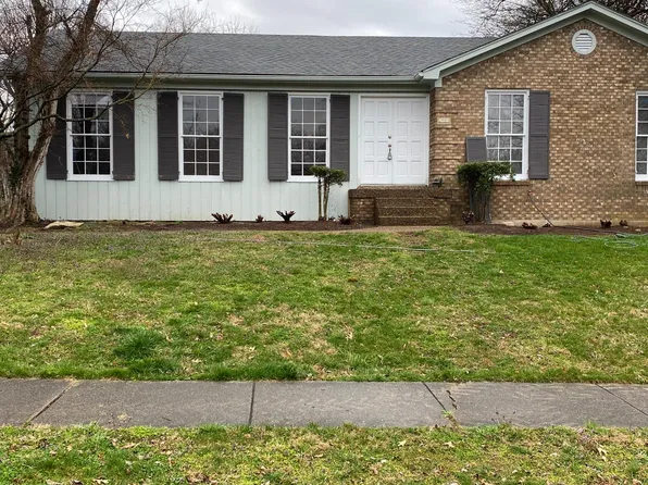 2903 Winterhaven Rd, Louisville, KY 40220