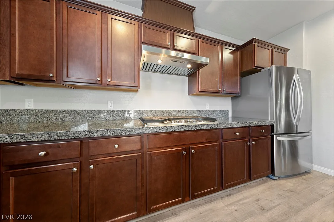 4 bed, 3.0 bath, 2378 sqft, $3,450 — Photo 3