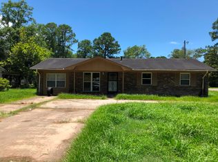 6412 Fernando Ave, Moss Point, MS 39563