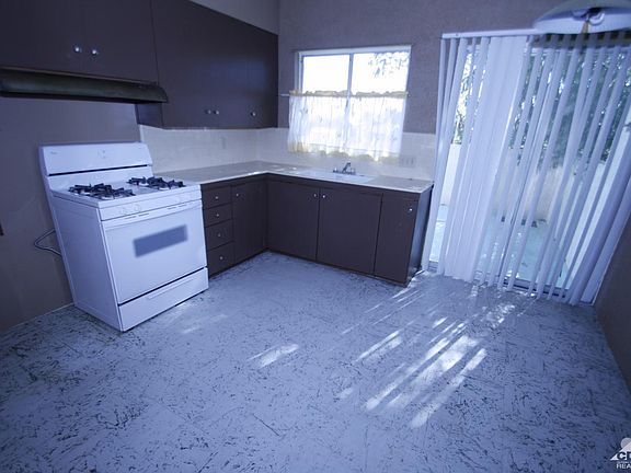4th image of 66775 Flora Ave