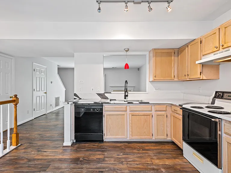 12021 Shore View Dr — Photo 36