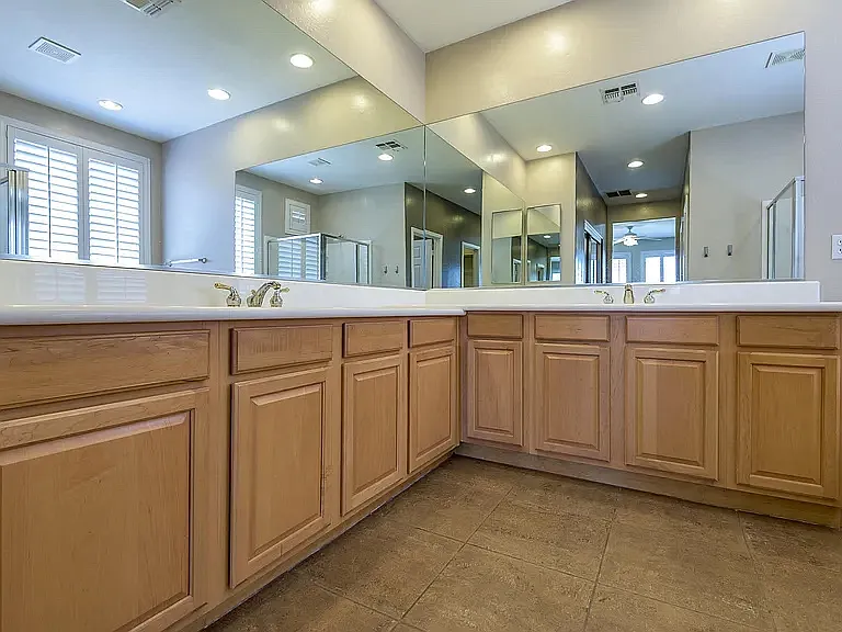 3363 W Owens Way — Photo 8