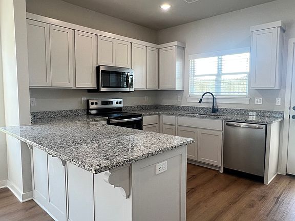 New Construction! Move in Ready!