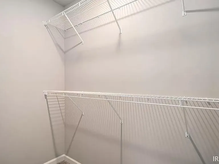 1911 Twisting Pine Ct — Photo 15